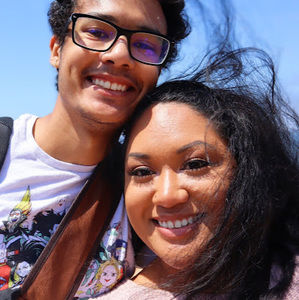 Meet your Posher, Honorina